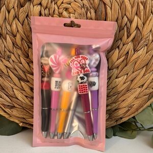 🆕 Valentine’s Beaded Pens Set Of 6